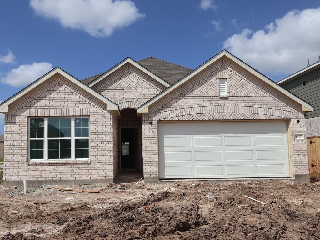 1607 Birch Wood Drive, Rosenberg, TX 77471