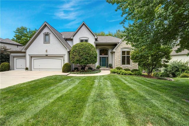 7620 Lichtenauer Street, Shawnee, KS 66217