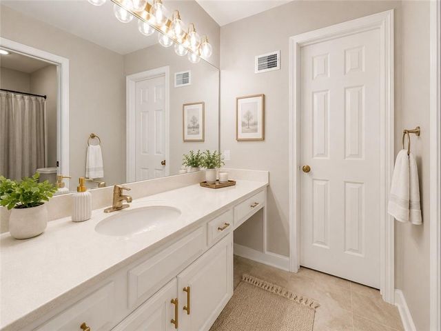 7620 Lichtenauer Street, Shawnee, KS 66217