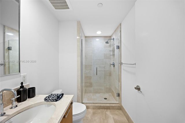 17001 Collins Avenue 3507, Sunny Isles Beach, FL 33160