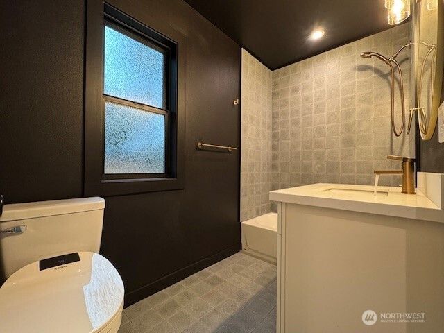 209 SW 132nd Street, Burien, WA 98146