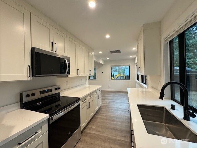 209 SW 132nd Street, Burien, WA 98146