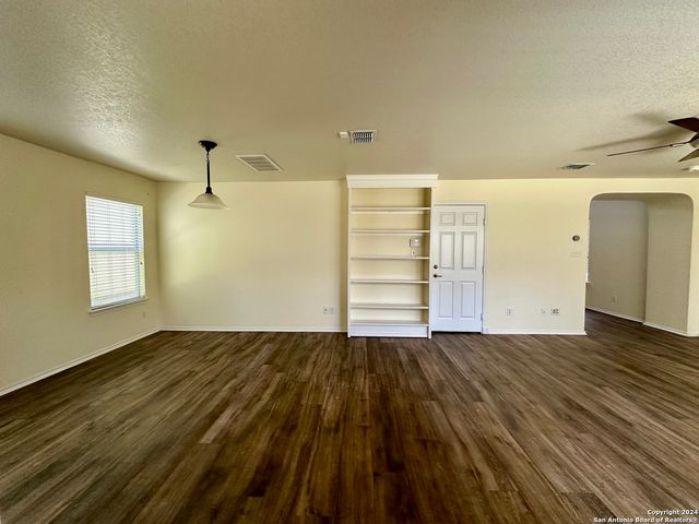 7750 COPPER CAVE, San Antonio, TX 78249