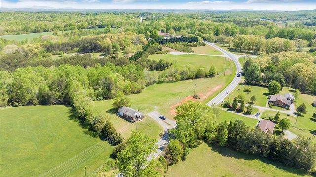 15723 Moneta RD, Moneta, VA 24121