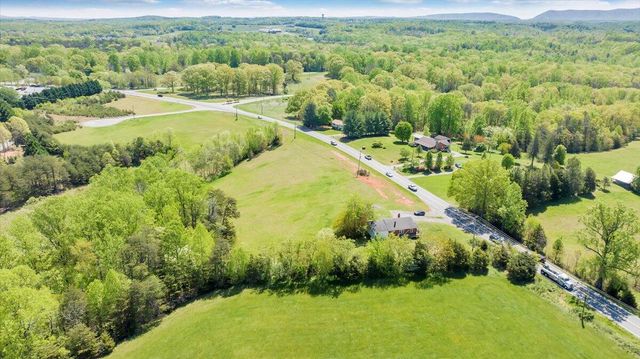 15723 Moneta RD, Moneta, VA 24121
