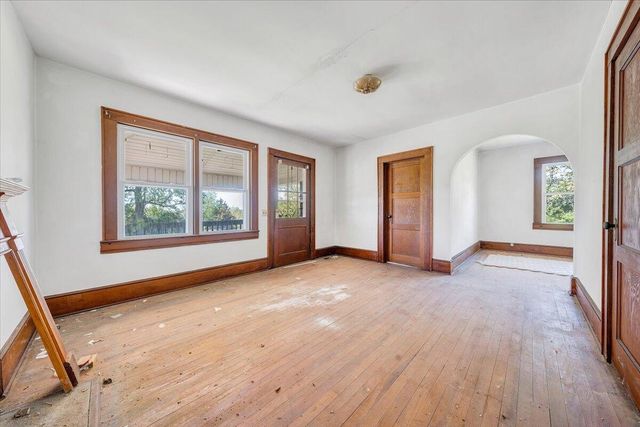 15723 Moneta RD, Moneta, VA 24121