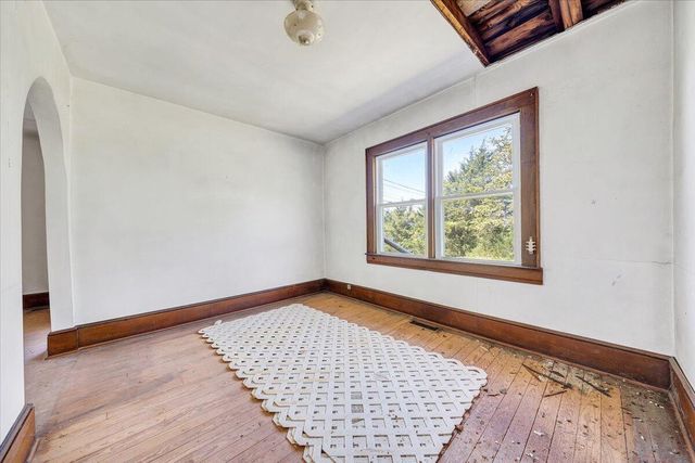 15723 Moneta RD, Moneta, VA 24121