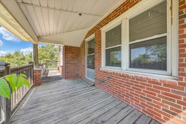 15723 Moneta RD, Moneta, VA 24121