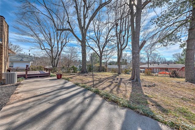 405 Indian Trail, Springdale, AR 72764