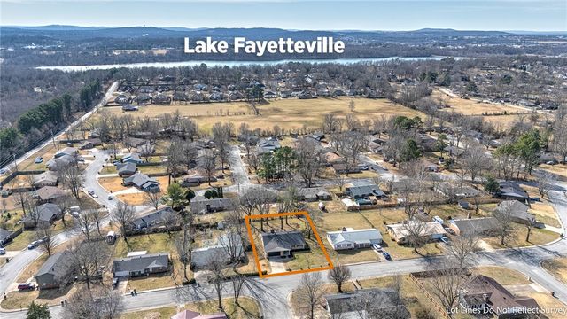 405 Indian Trail, Springdale, AR 72764