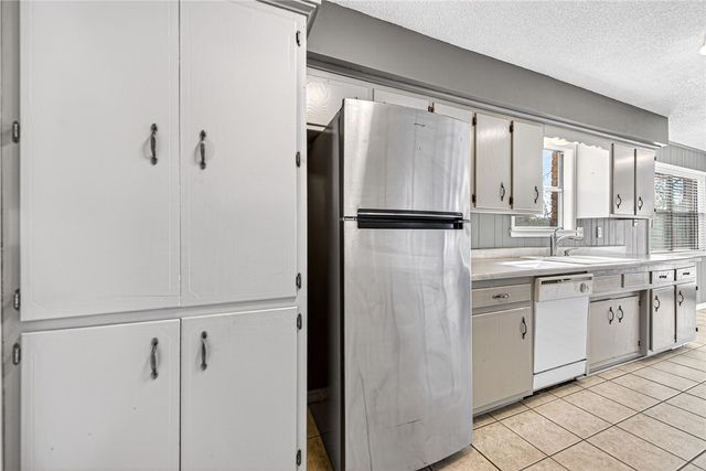 405 Indian Trail, Springdale, AR 72764