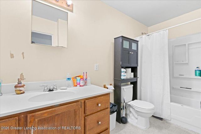 820 W Shiawassee Street, Lansing, MI 48915