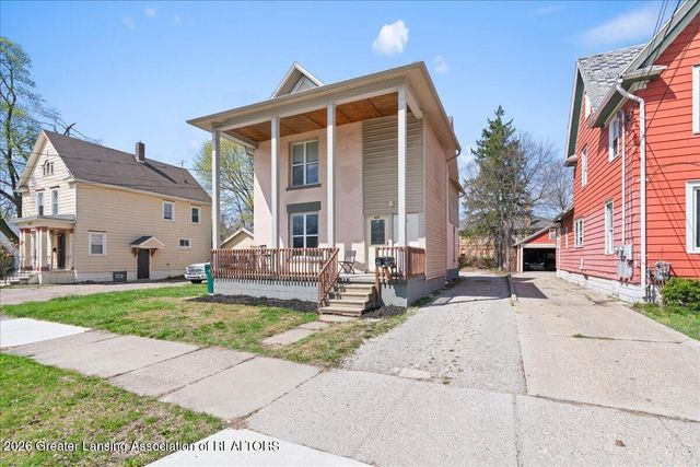 820 W Shiawassee Street, Lansing, MI 48915