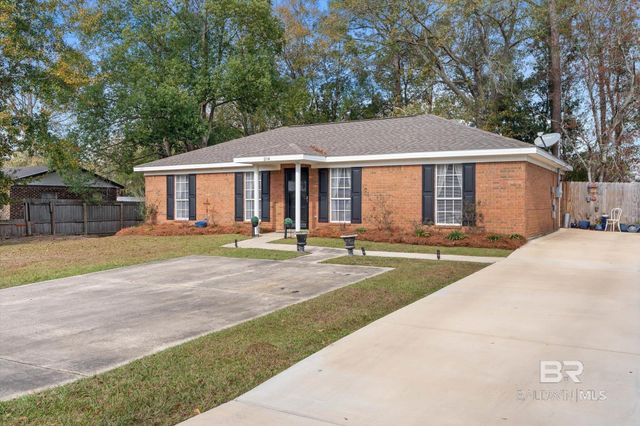 214 W Sycamore Avenue, Foley, AL 36535