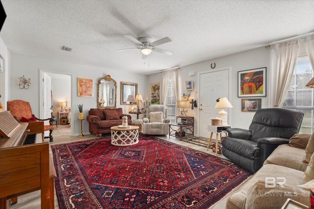 214 W Sycamore Avenue, Foley, AL 36535