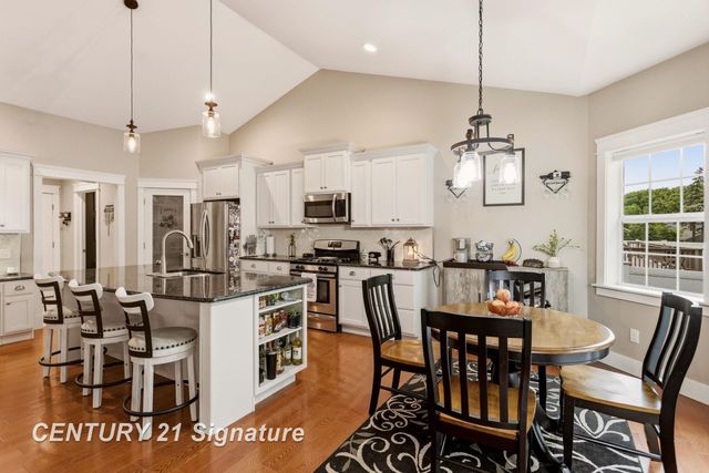 5178 Pebblestone Lane, Saginaw Twp, MI 48603