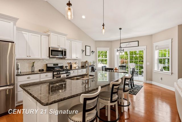 5178 Pebblestone Lane, Saginaw Twp, MI 48603