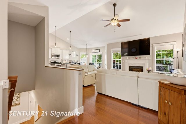 5178 Pebblestone Lane, Saginaw Twp, MI 48603
