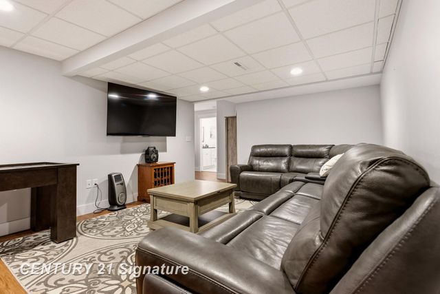 5178 Pebblestone Lane, Saginaw Twp, MI 48603