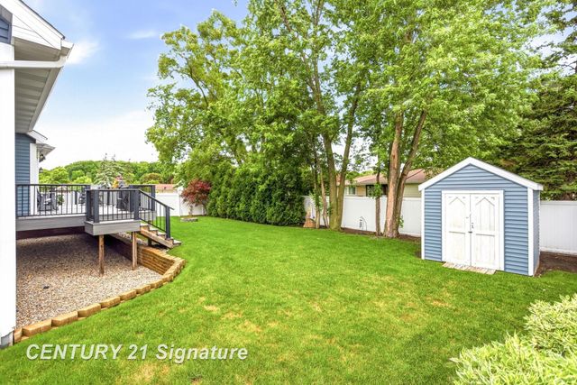 5178 Pebblestone Lane, Saginaw Twp, MI 48603