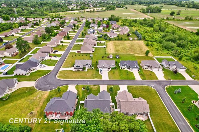 5178 Pebblestone Lane, Saginaw Twp, MI 48603