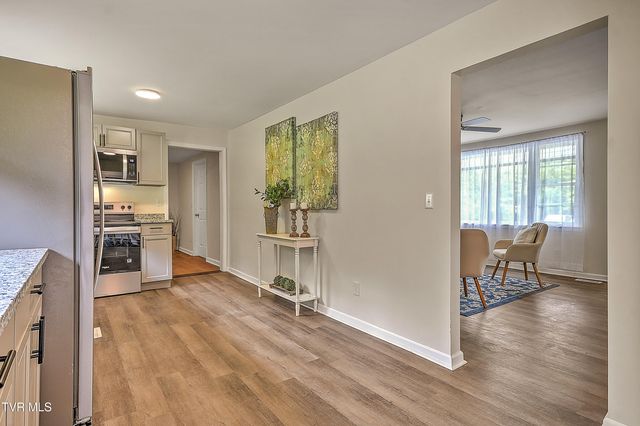 1091 Shipley Ferry Road, Blountville, TN 37617