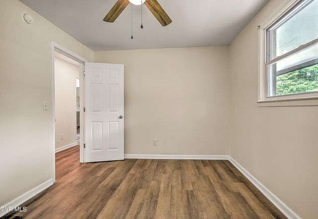 1091 Shipley Ferry Road, Blountville, TN 37617