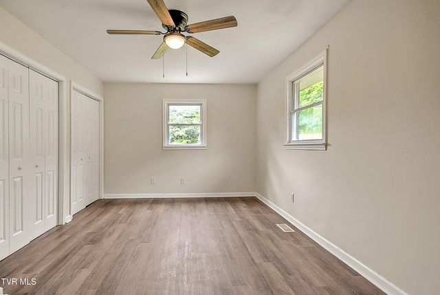 1091 Shipley Ferry Road, Blountville, TN 37617