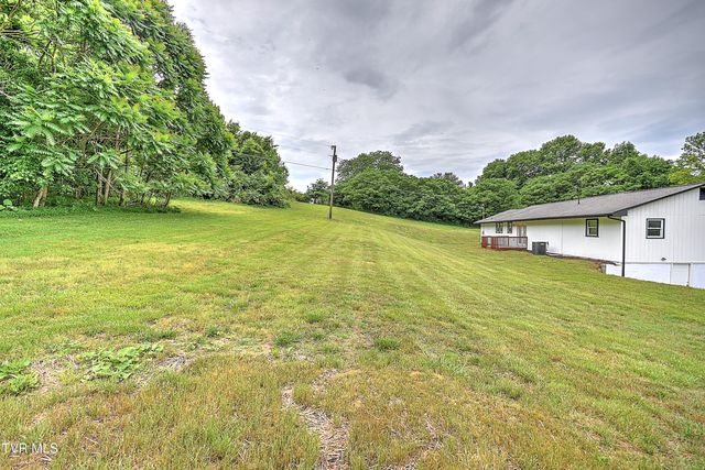 1091 Shipley Ferry Road, Blountville, TN 37617