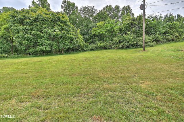 1091 Shipley Ferry Road, Blountville, TN 37617
