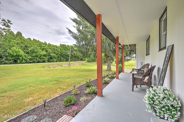 1091 Shipley Ferry Road, Blountville, TN 37617