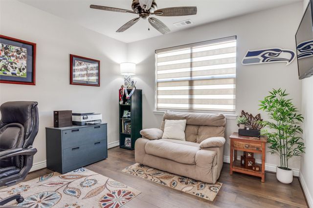 9900 Silver Rock Way, Denton, TX 76207