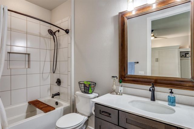 9900 Silver Rock Way, Denton, TX 76207