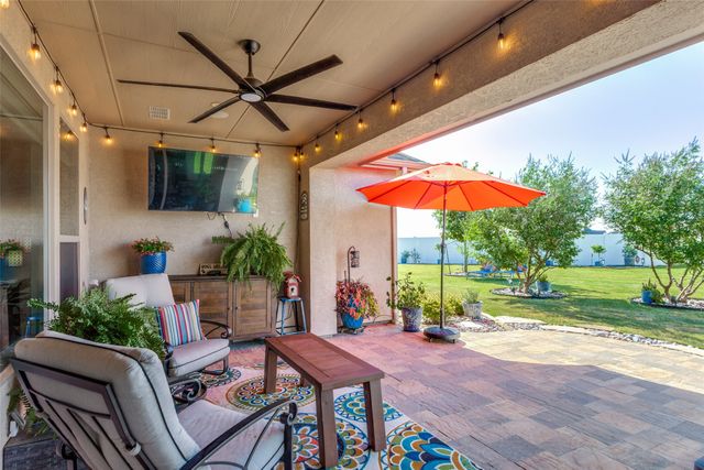 9900 Silver Rock Way, Denton, TX 76207