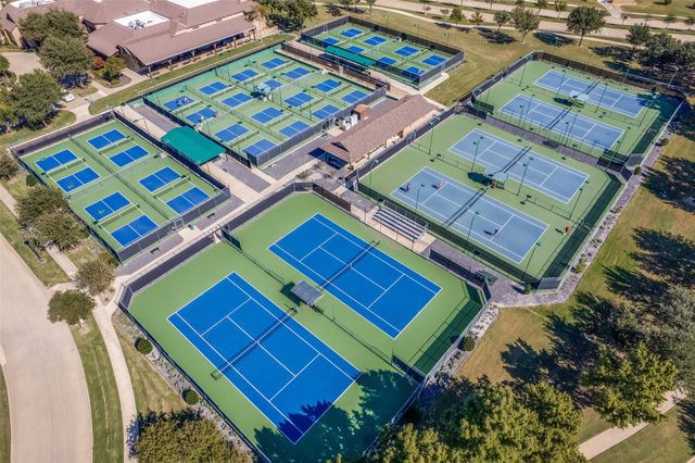 9900 Silver Rock Way, Denton, TX 76207