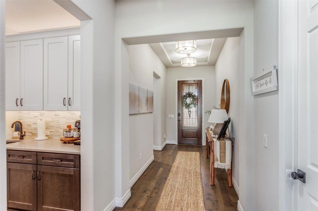 9900 Silver Rock Way, Denton, TX 76207