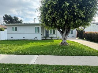 306 W Porter, Fullerton, CA 92832