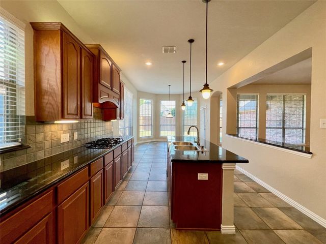 2902 Madison Drive, Melissa, TX 75454