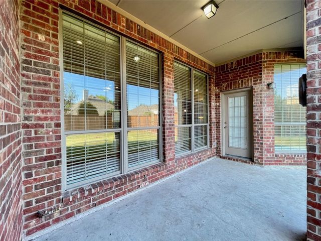 2902 Madison Drive, Melissa, TX 75454