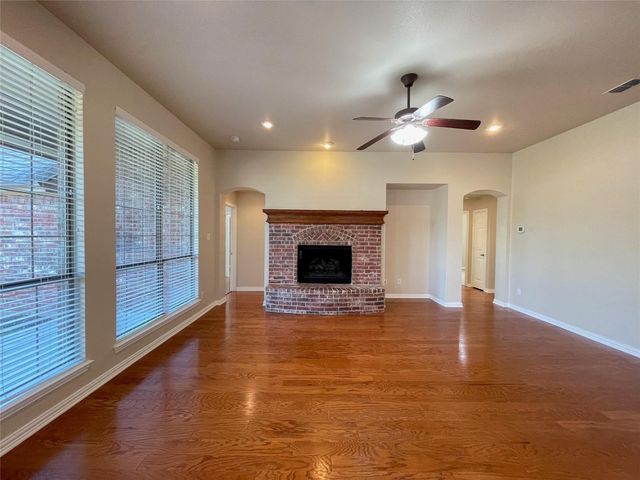 2902 Madison Drive, Melissa, TX 75454