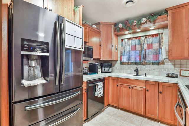 1609 Augusta Ct, Modesto, CA 95350