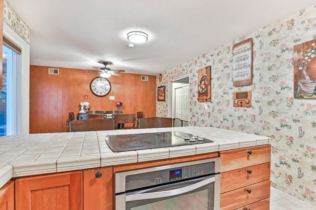 1609 Augusta Ct, Modesto, CA 95350