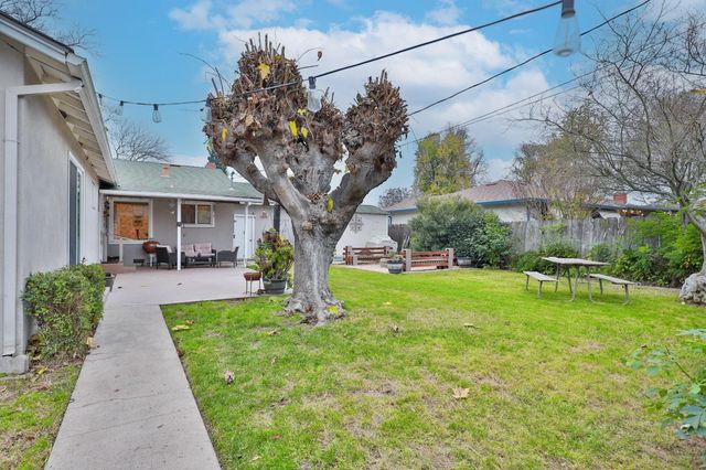 1609 Augusta Ct, Modesto, CA 95350