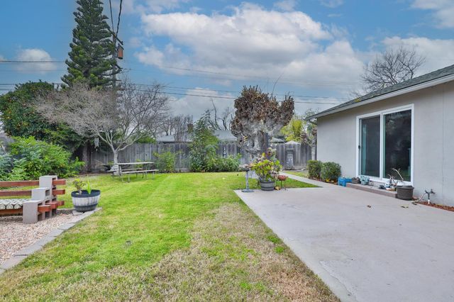 1609 Augusta Ct, Modesto, CA 95350