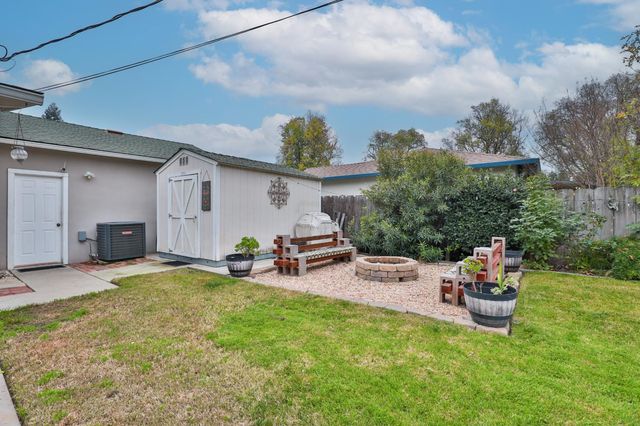 1609 Augusta Ct, Modesto, CA 95350