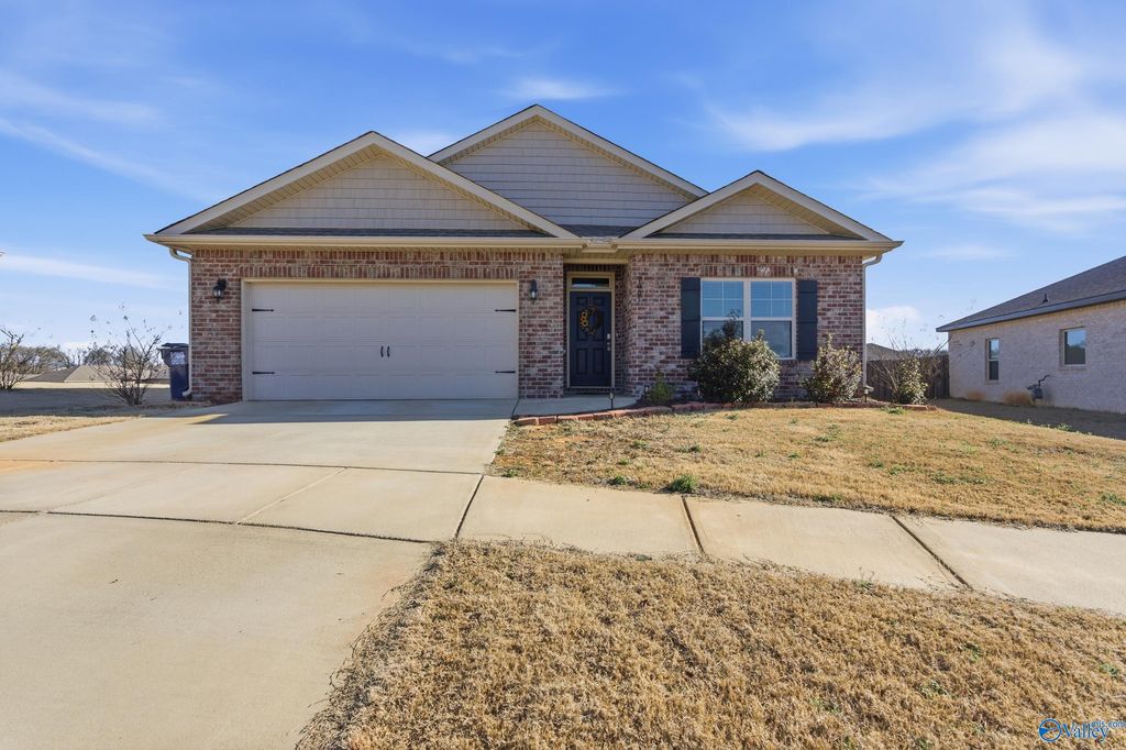 7005 Nearpath Drive NW, Huntsville, AL 35806