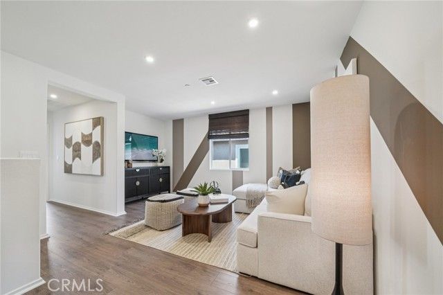 13602 Flying Cloud Way, Victorville, CA 92394