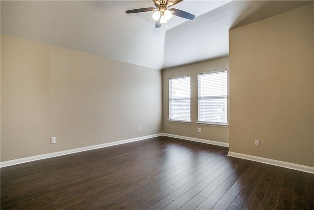 6809 Bear Hollow Lane, Watauga, TX 76137