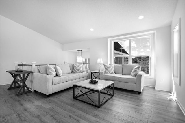 1974 S Lusitano Street, Shakopee, MN 55379