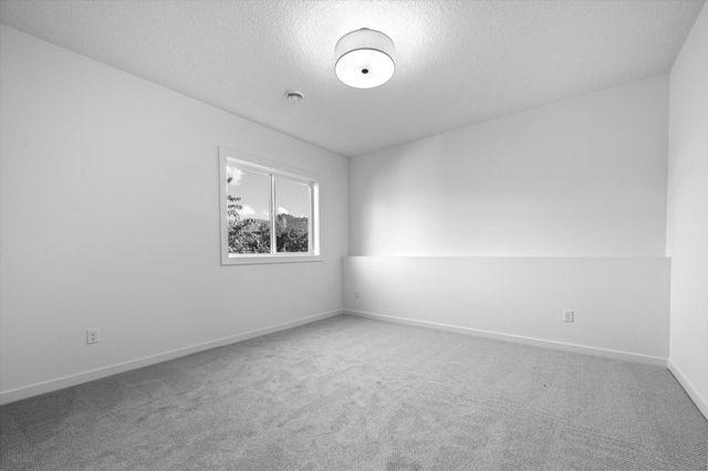 1974 S Lusitano Street, Shakopee, MN 55379